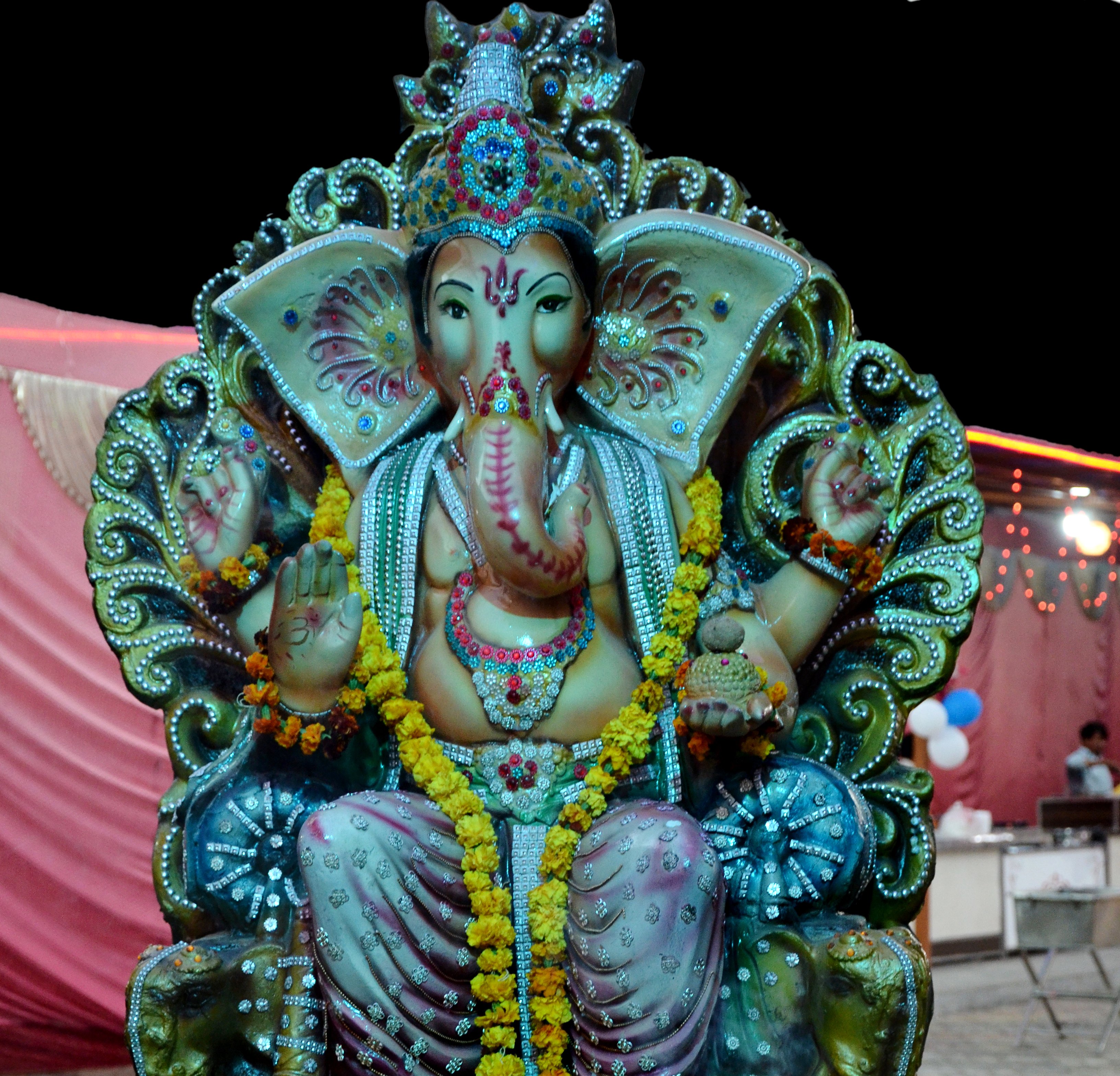 शिव गैलेक्सी का भव्य नजारा